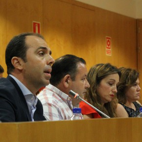 La Diputación aprueba la moción de C’s para recuperar las competencias sociales
