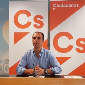 Millán (Cs) denuncia que “dos meses después el gobierno sigue sin explicar la presencia de Policía Local de Sevilla en Gines”