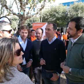 Cs arranca en Casco Antiguo sus ‘Encuentros Ciudadanos con Javier Millán’ por toda Sevilla