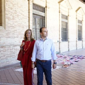 Millán (Cs) denuncia que “el PSOE se ha hecho cómplice de los destrozos y la venta ilegal en la Plaza de España”