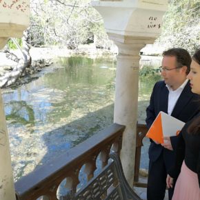 Ciudadanos denuncia “el deplorable estado de abandono” del Pabellón de Alfonso XII en el Parque de María Luisa