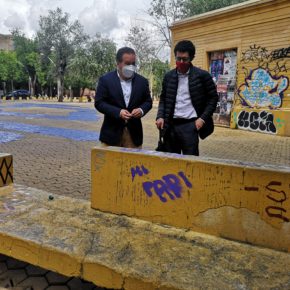 Ciudadanos lamenta la “degradación crónica” de la Alameda de Hércules, invadida por “los grafitis, las pintadas y la mugre”